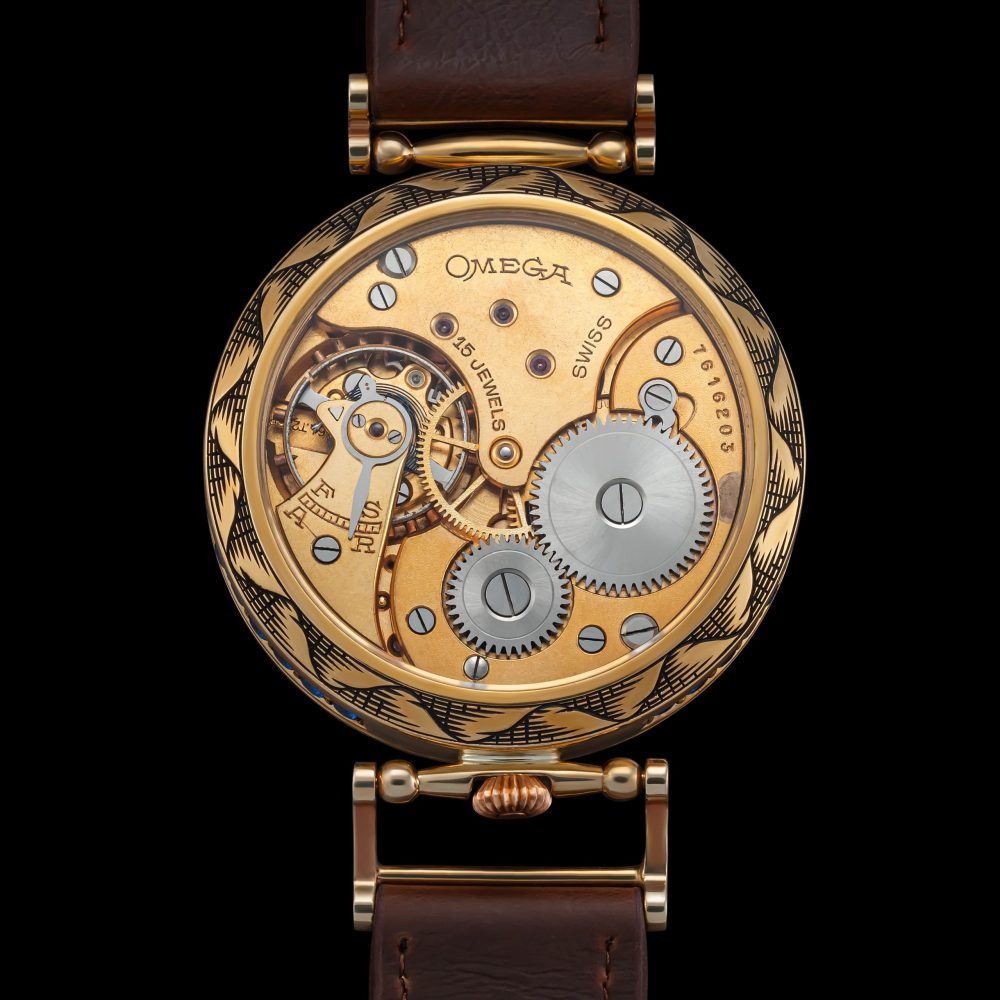 Artisan vintage mechanical watch movement