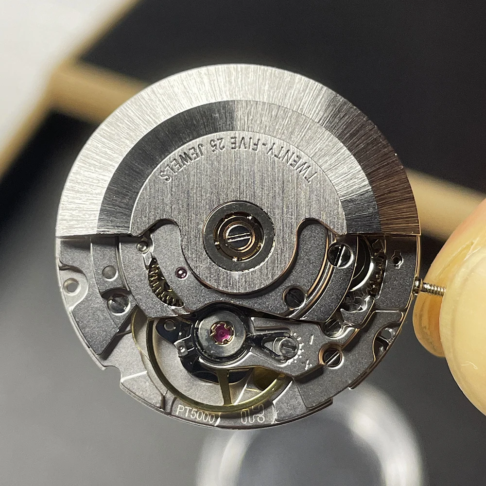 Mechanical watch movement